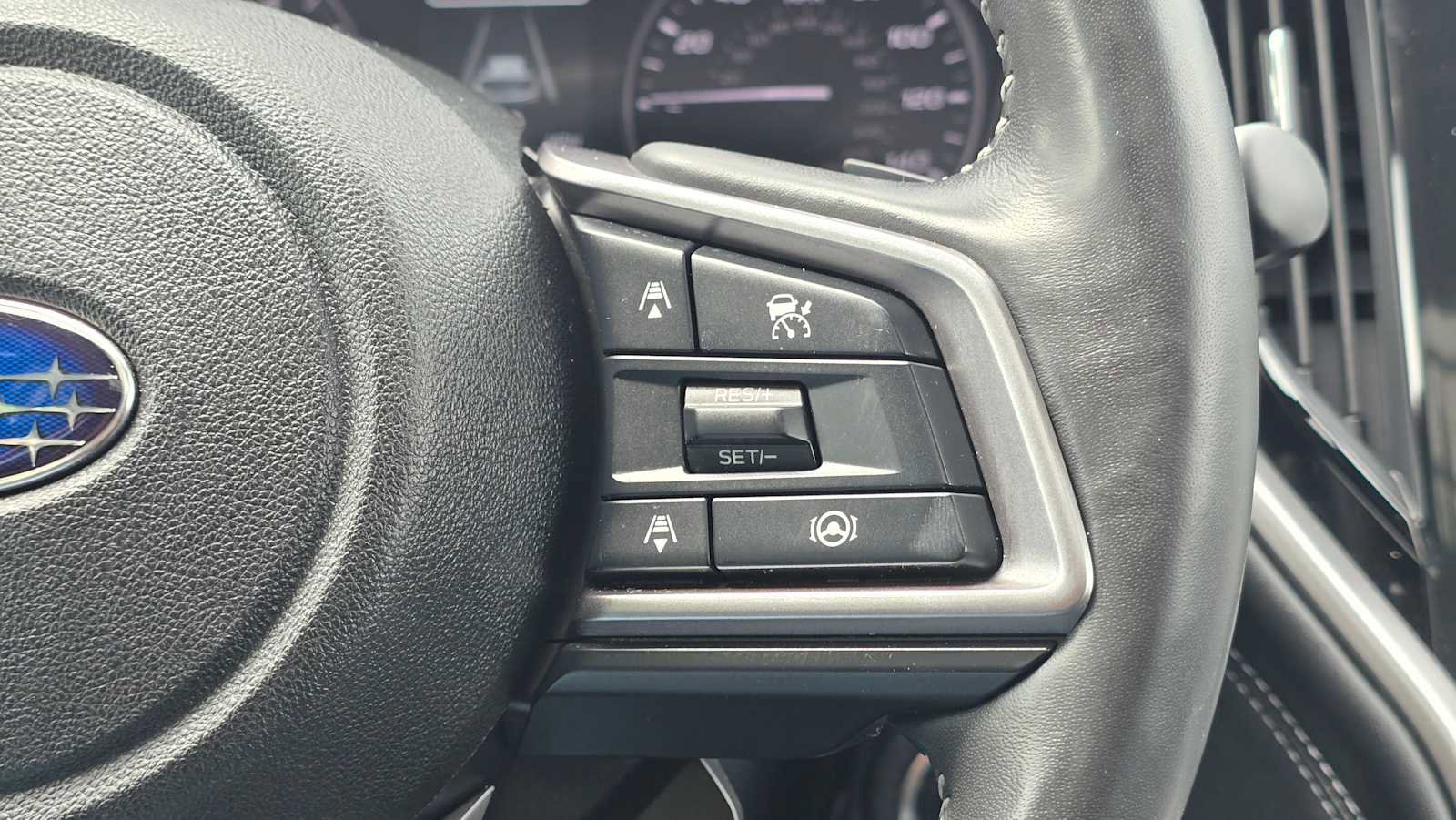 Used 2023 Subaru Outback Touring XT AWD/4WD image 28