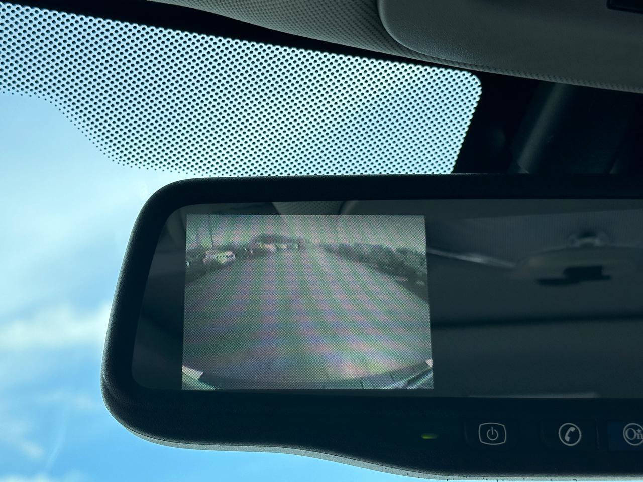 Used 2011 GMC Terrain SLT image 17