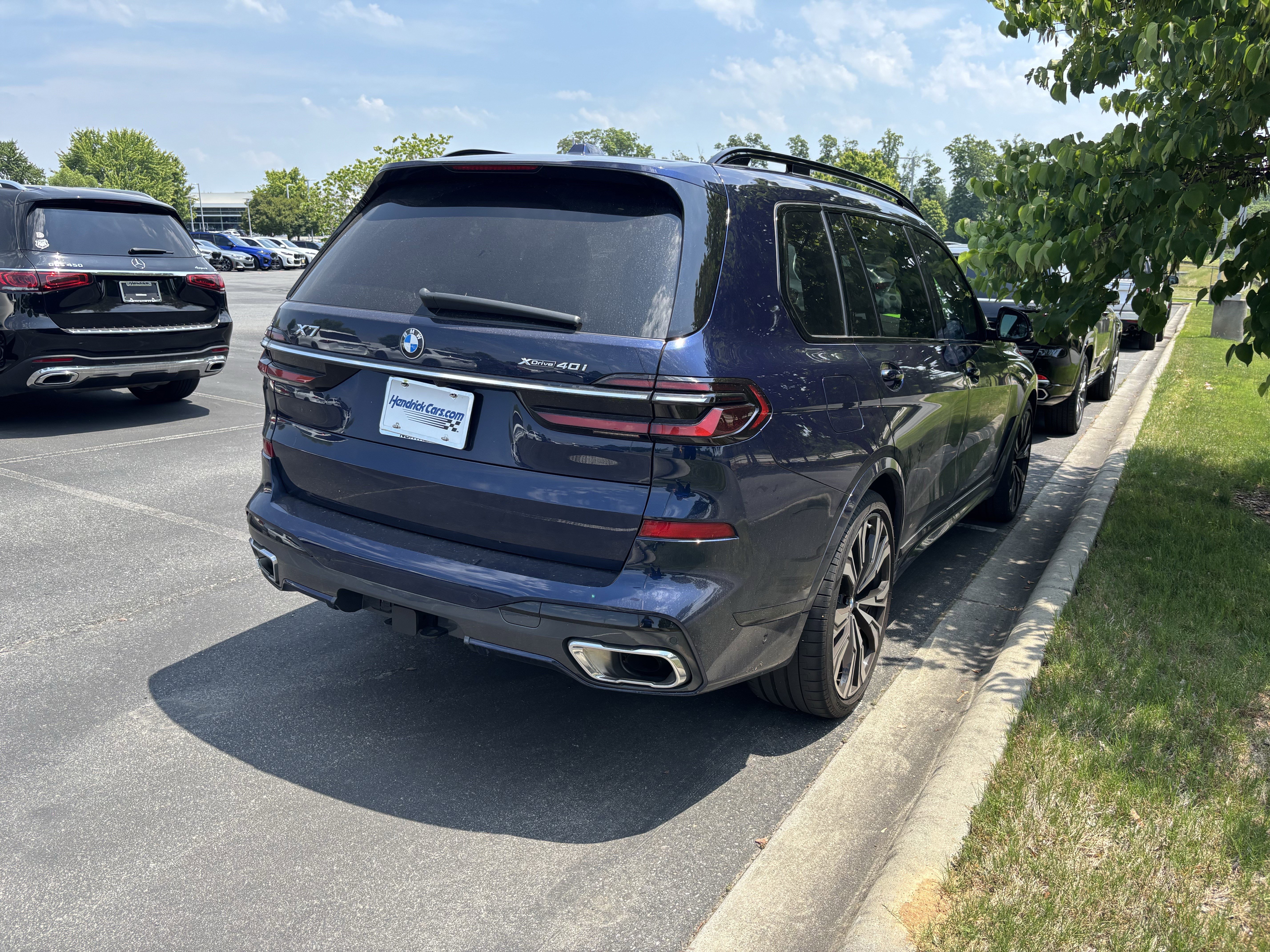 Certified 2023 BMW X7 xDrive40i w/ M Sport Package AWD/4WD image 21