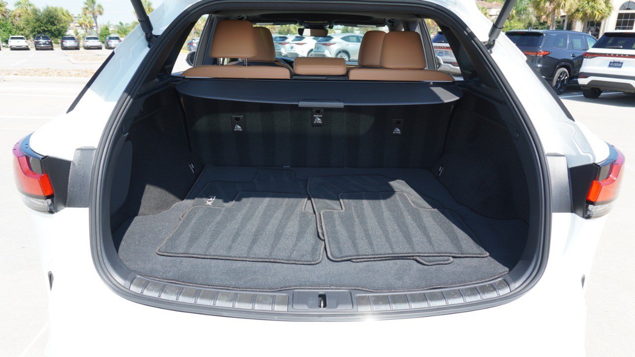 Certified 2025 Lexus RX 350 Premium Plus w/ Accessory Package (Z1) FWD image 37