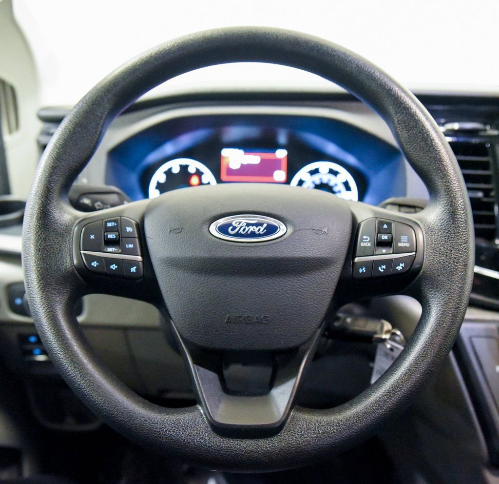 Used 2023 Ford Transit 350 XLT image 27