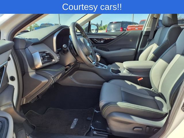 Certified 2025 Subaru Outback Onyx Edition AWD/4WD image 7