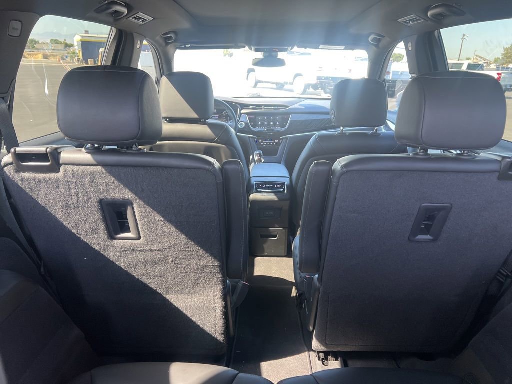 Certified 2024 Cadillac XT6 Premium Luxury FWD image 8