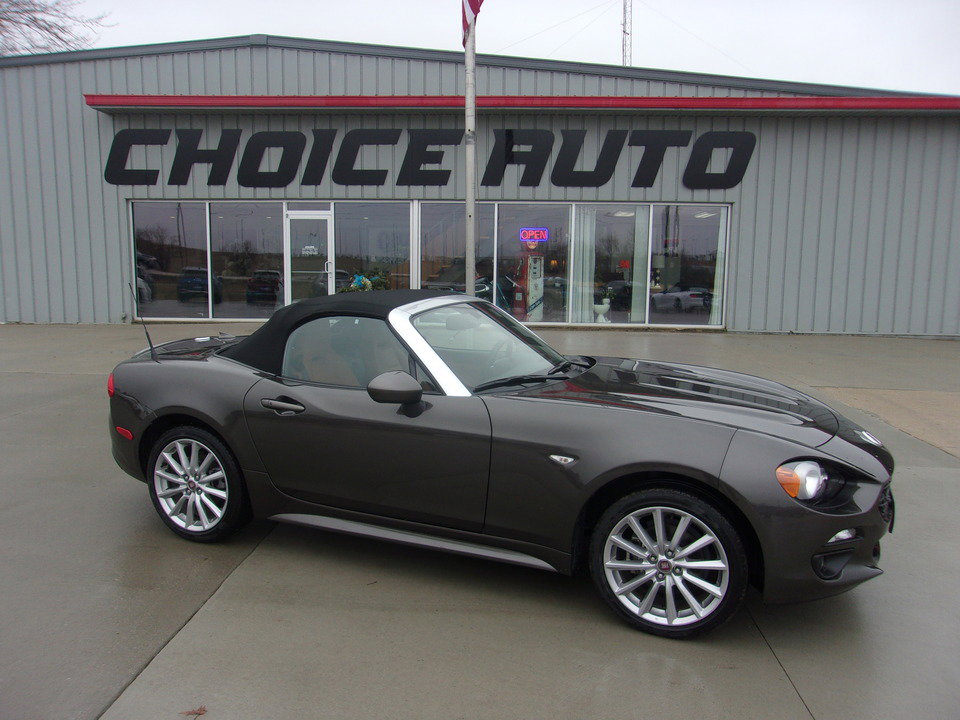Used 2019 FIAT 124 Spider Lusso w/ Convenience Group image 3