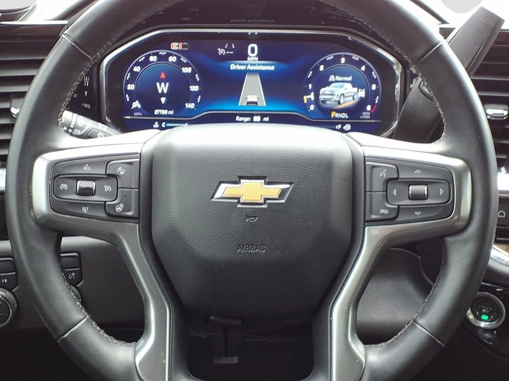 Used 2024 Chevrolet Silverado 1500 LT AWD/4WD image 16