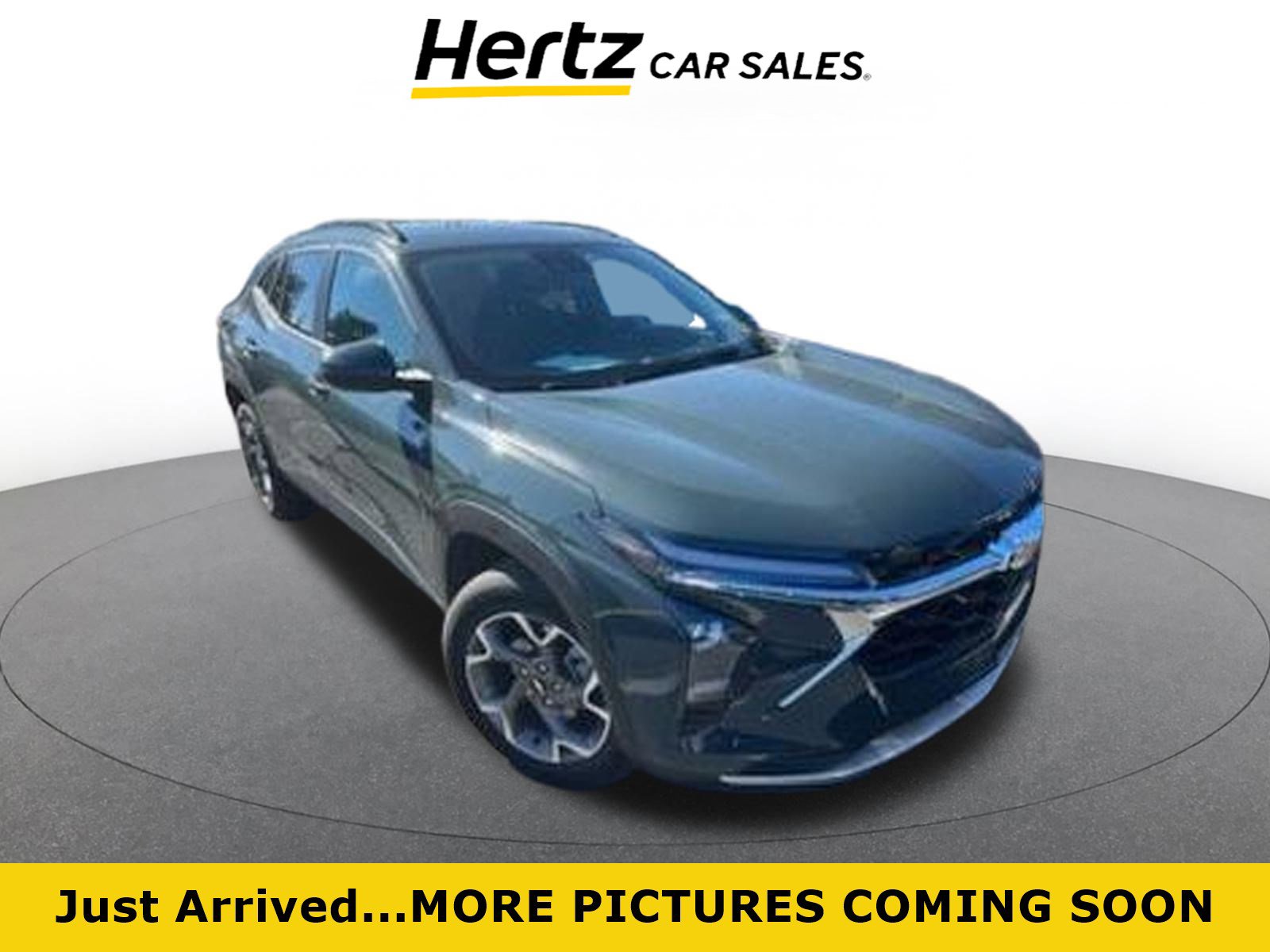 Used 2025 Chevrolet Trax LT