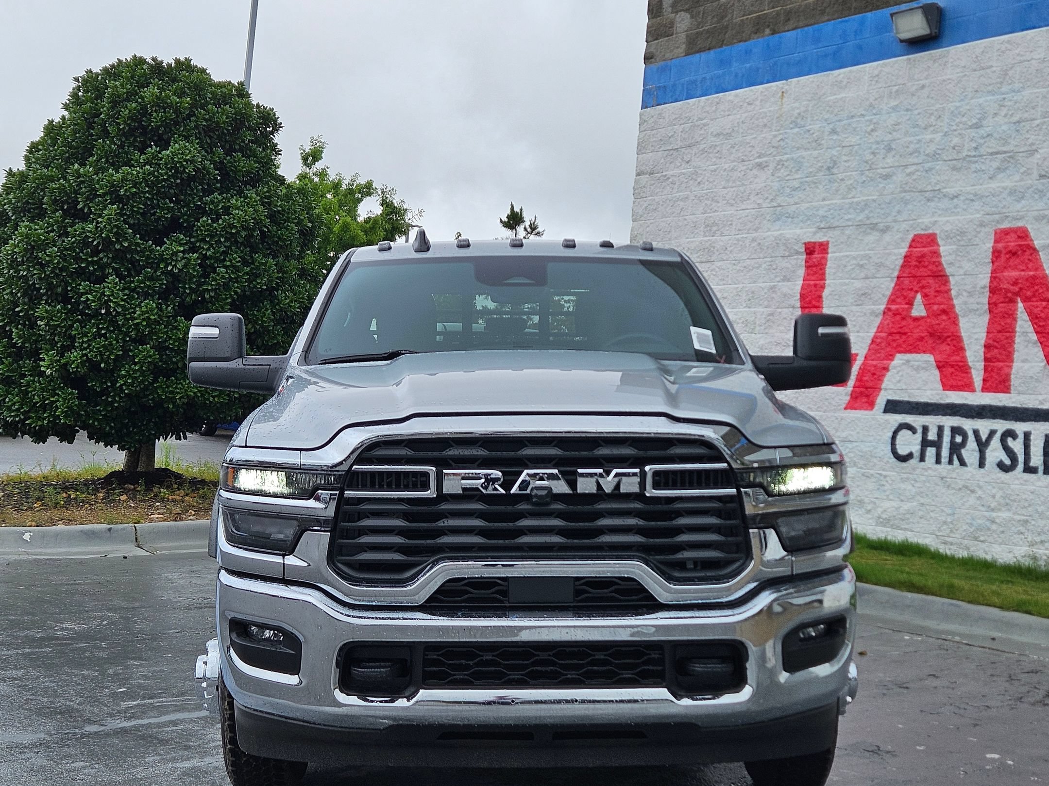 New 2026 RAM 3500 Tradesman AWD/4WD image 2