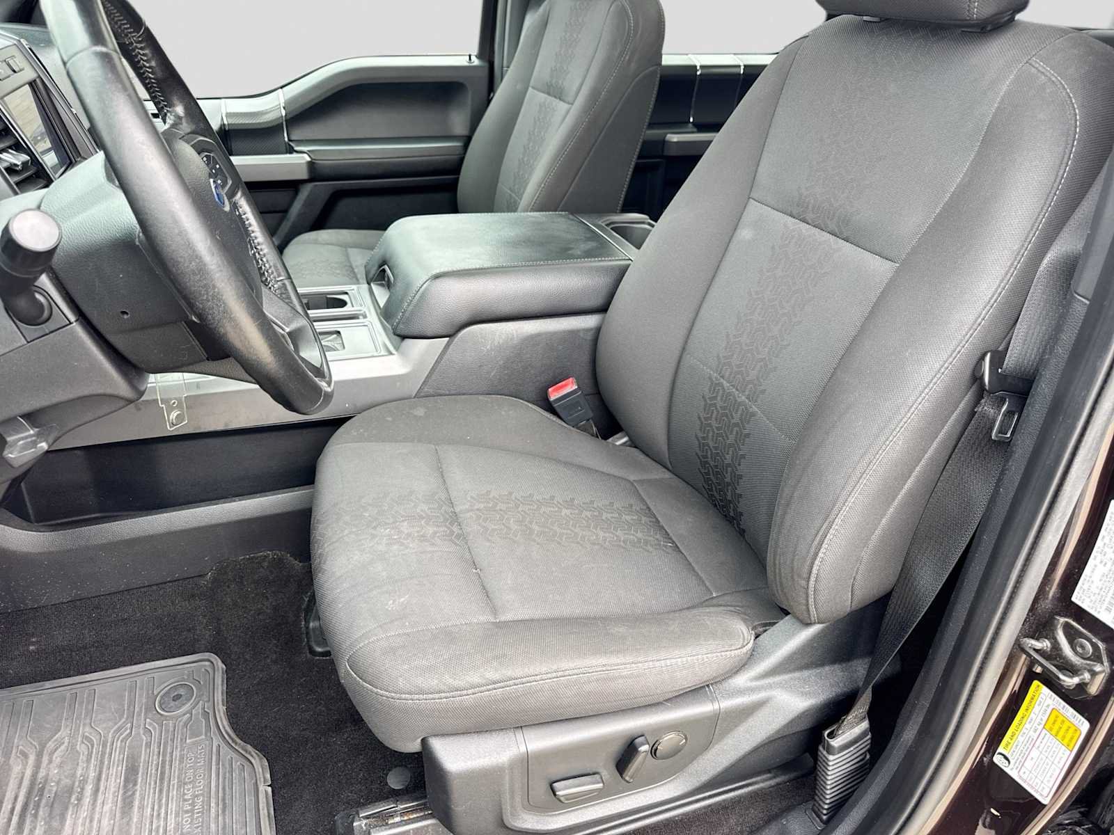 Used 2019 Ford F150 XLT w/ Equipment Group 302A Luxury AWD/4WD image 15