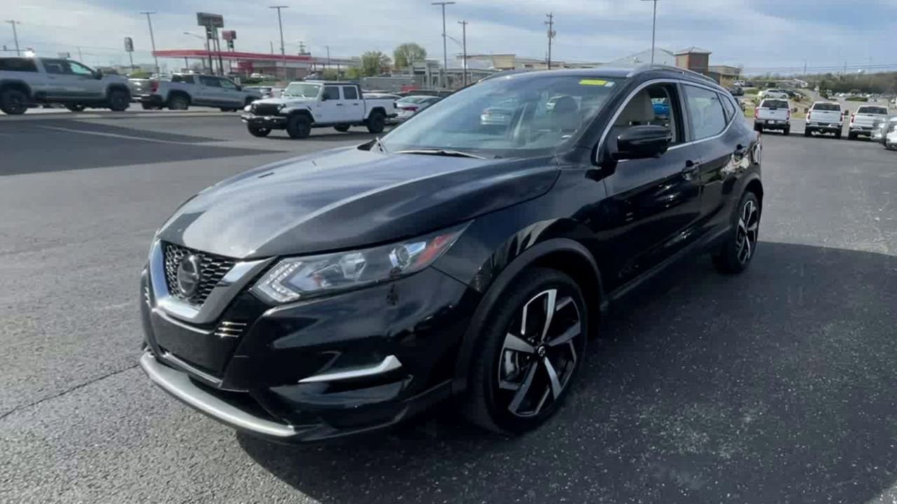 Used 2022 Nissan Rogue Sport SL AWD/4WD image 5