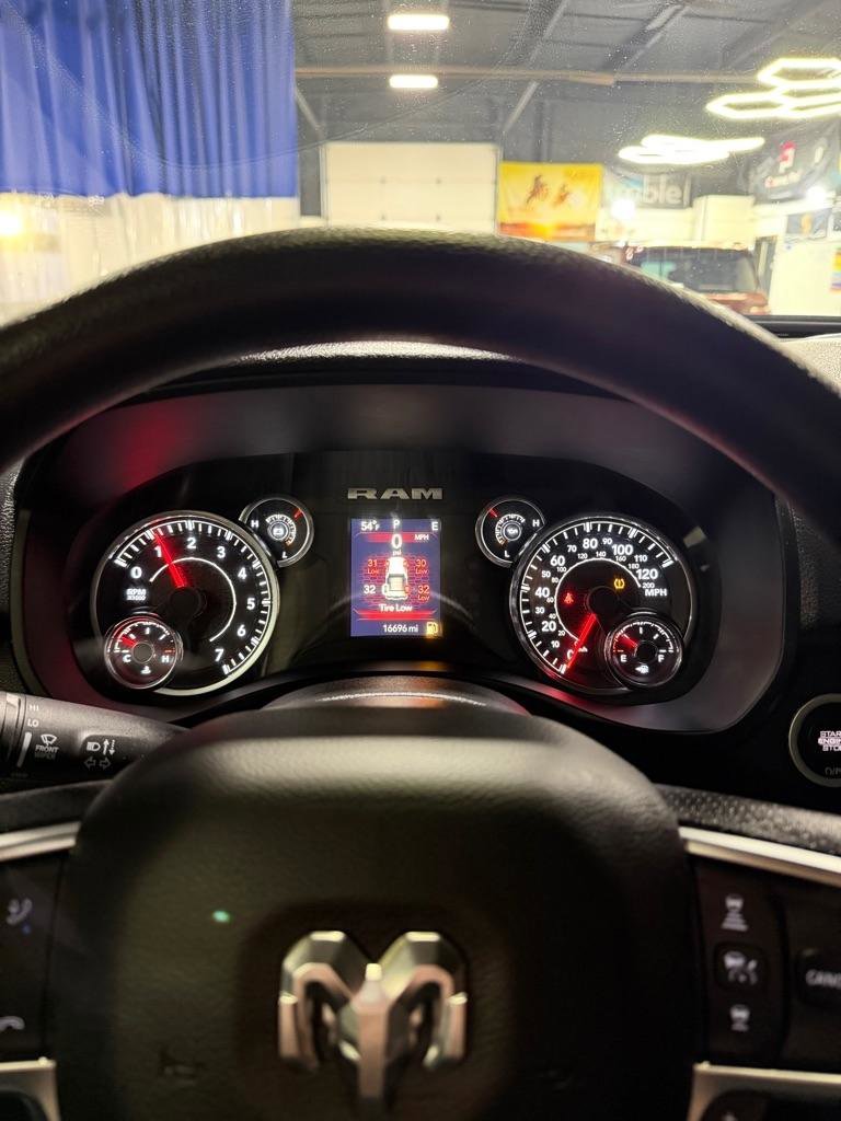 Used 2025 RAM 1500 Tradesman w/ Night Edition image 17