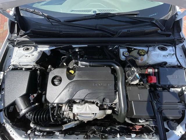 Used 2022 Chevrolet Malibu LT FWD image 23