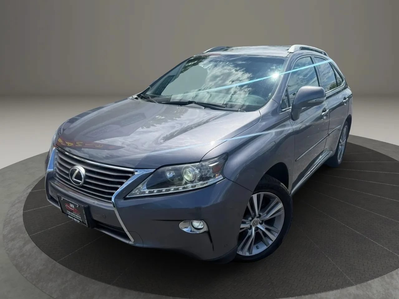 Used 2015 Lexus RX 450h AWD image 2