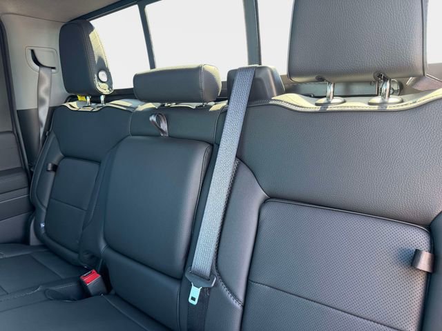 New 2026 GMC Sierra 2500 Denali w/ Denali Reserve Package AWD/4WD image 13