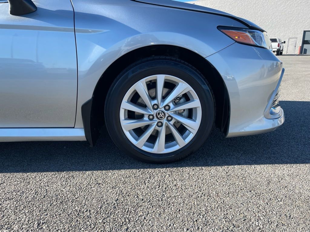 Used 2024 Toyota Camry LE image 30