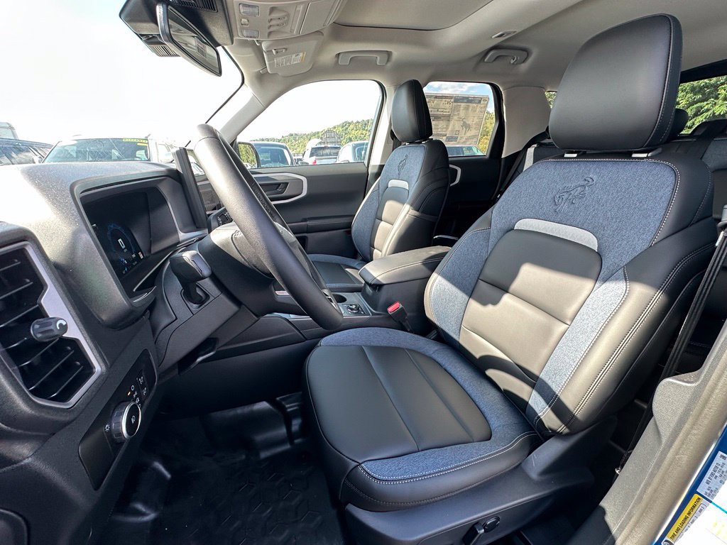 New 2026 Ford Bronco Sport Outer Banks w/ Sasquatch Outer Banks Package AWD/4WD image 19