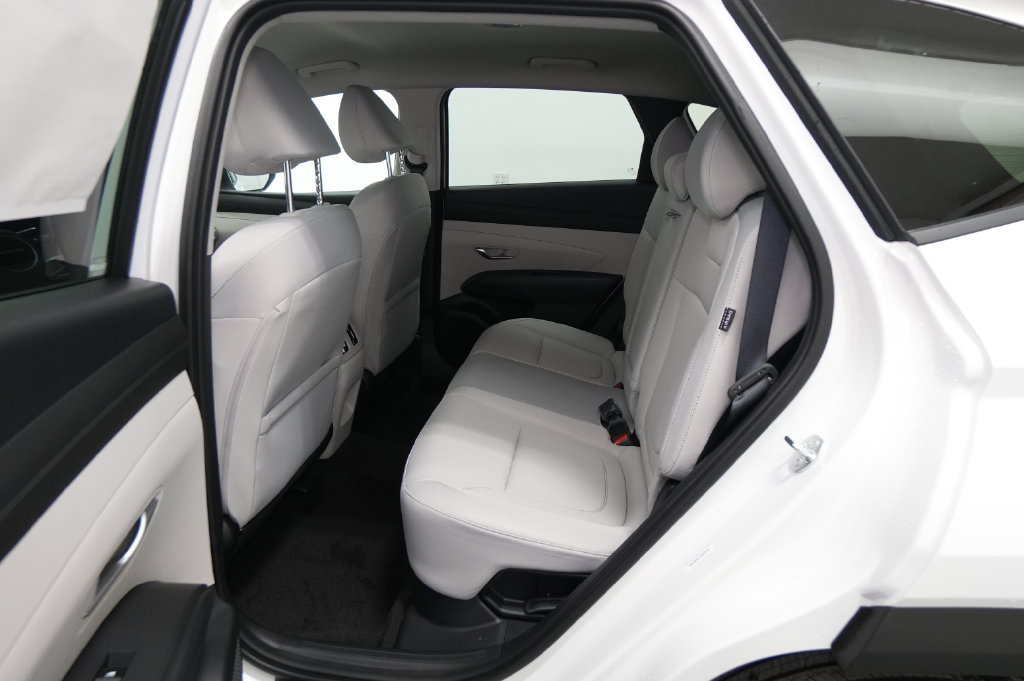 New 2026 Hyundai Tucson SEL AWD/4WD image 17