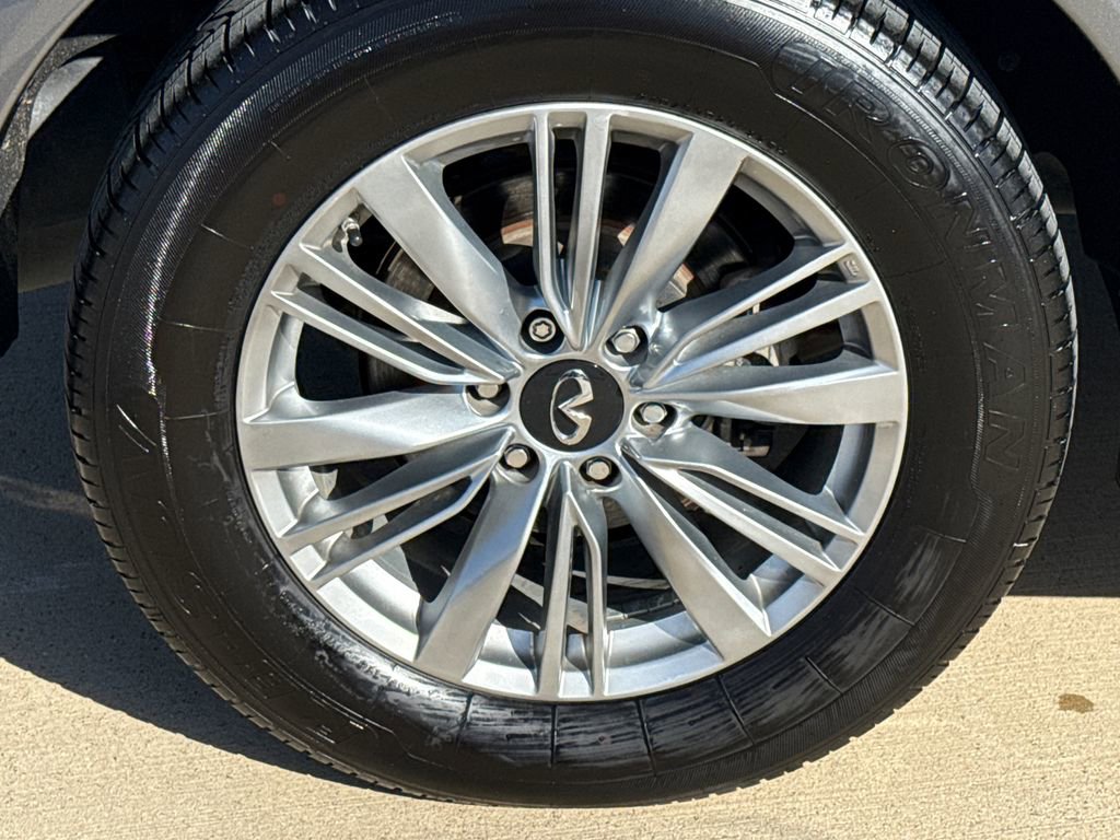 Used 2020 INFINITI QX80 Luxe w/ Proassist Package AWD/4WD image 9