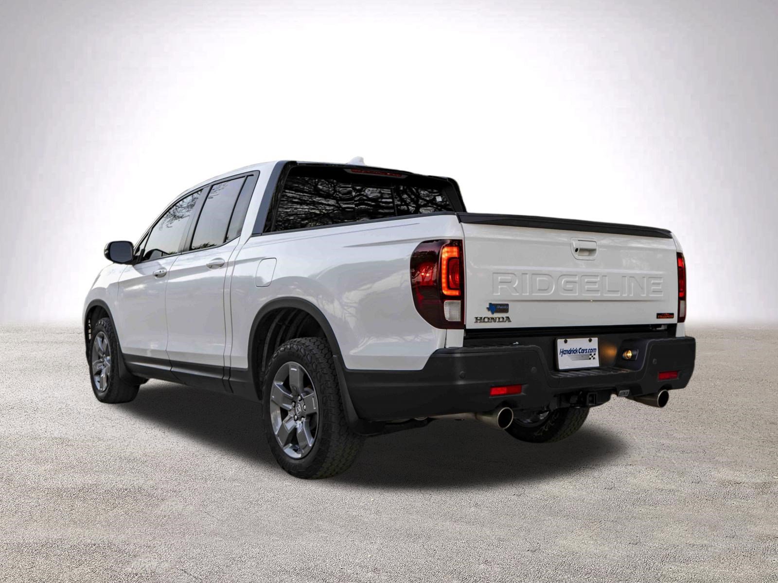 Used 2024 Honda Ridgeline TrailSport image 7