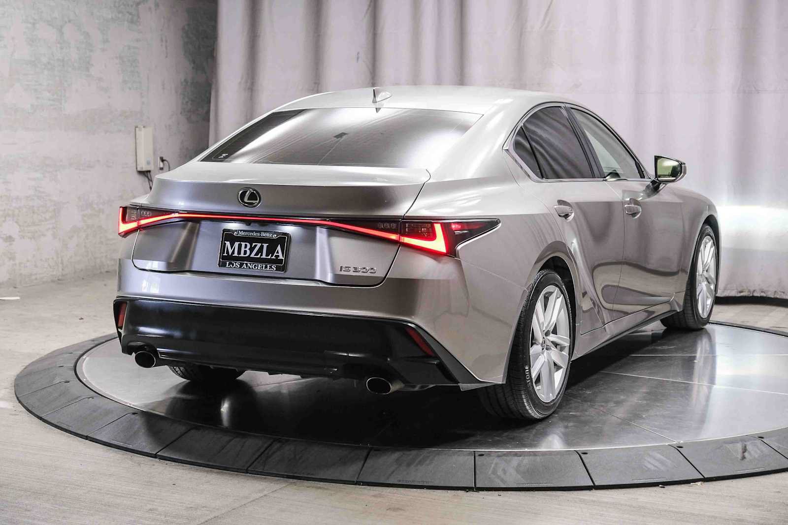 Used 2021 Lexus IS 300 w/ Accessory Package RWD image 4