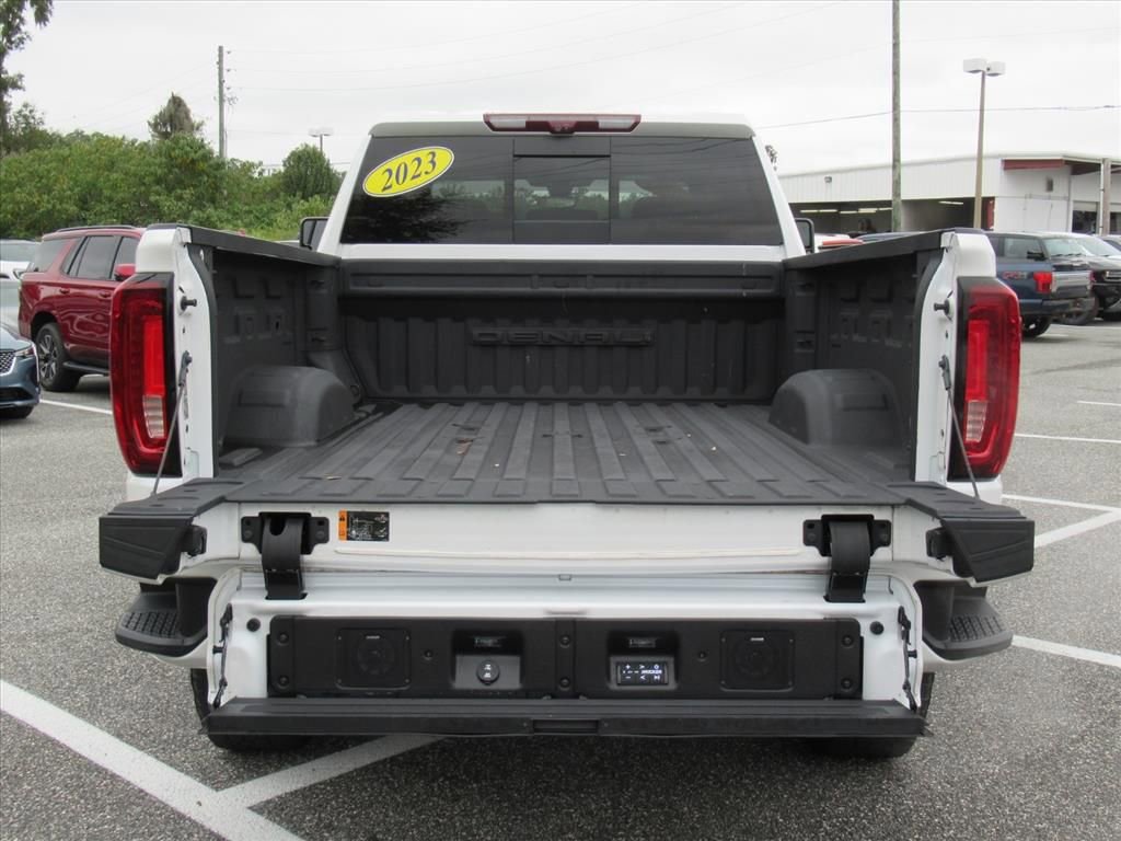 Used 2023 GMC Sierra 2500 Denali w/ Denali Ultimate Package image 7
