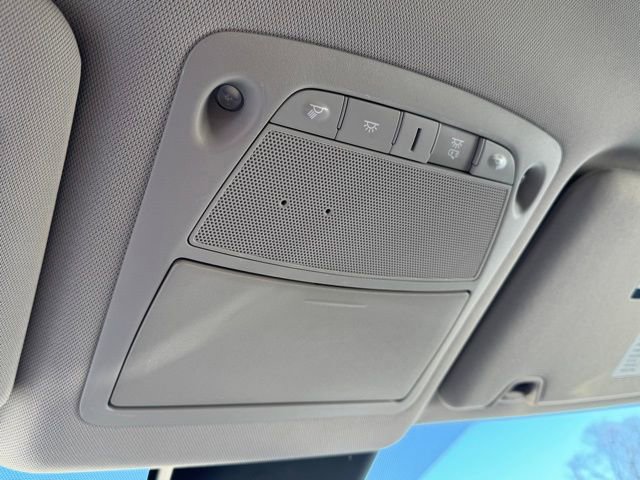 Used 2019 Nissan Rogue SV w/ Premium Package image 25