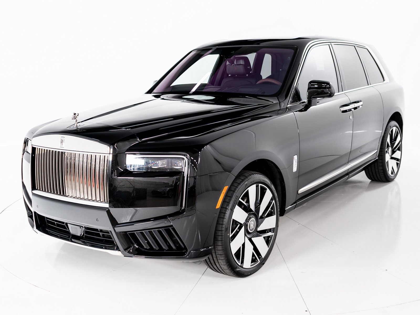 New 2025 Rolls-Royce Cullinan image 1
