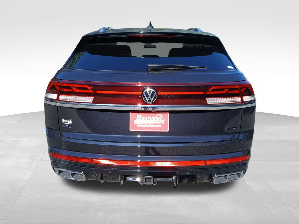 New 2026 Volkswagen Atlas Cross Sport SEL Premium R-Line AWD/4WD image 4