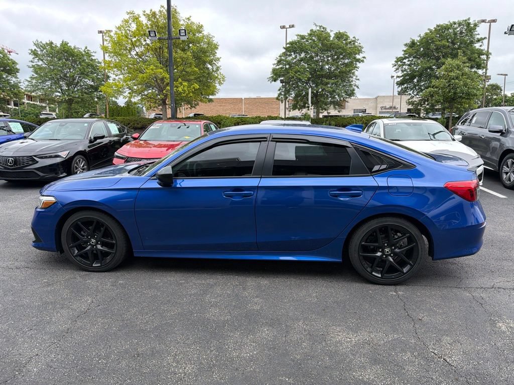 Used 2024 Honda Civic Sport image 4