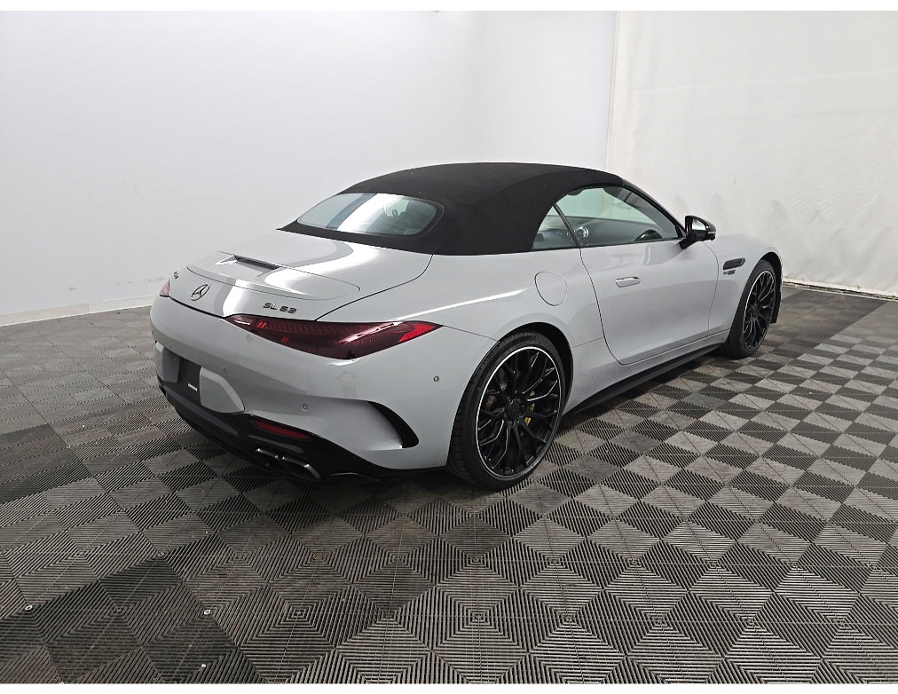 Used 2022 Mercedes-Benz SL 63 AMG 4MATIC image 6
