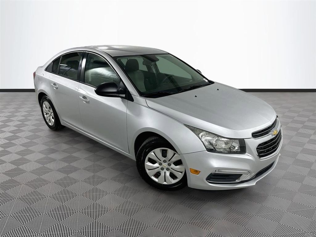 Used 2016 Chevrolet Cruze LS FWD image 1
