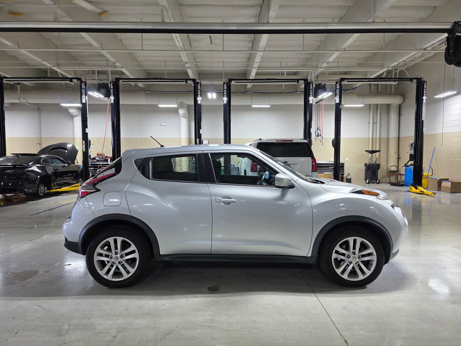 Used 2016 Nissan Juke S image 8