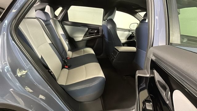 Used 2023 Subaru Solterra AWD image 28
