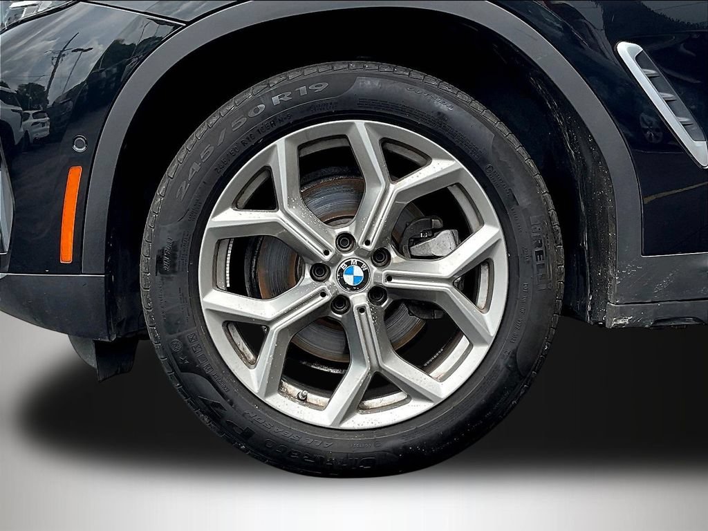 Used 2024 BMW X4 xDrive30i AWD/4WD image 33