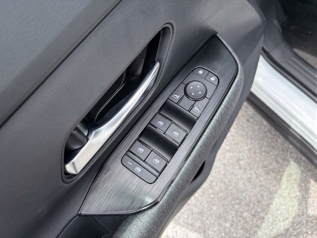 New 2026 Nissan Kicks SV w/ SV Premium Package AWD/4WD image 12