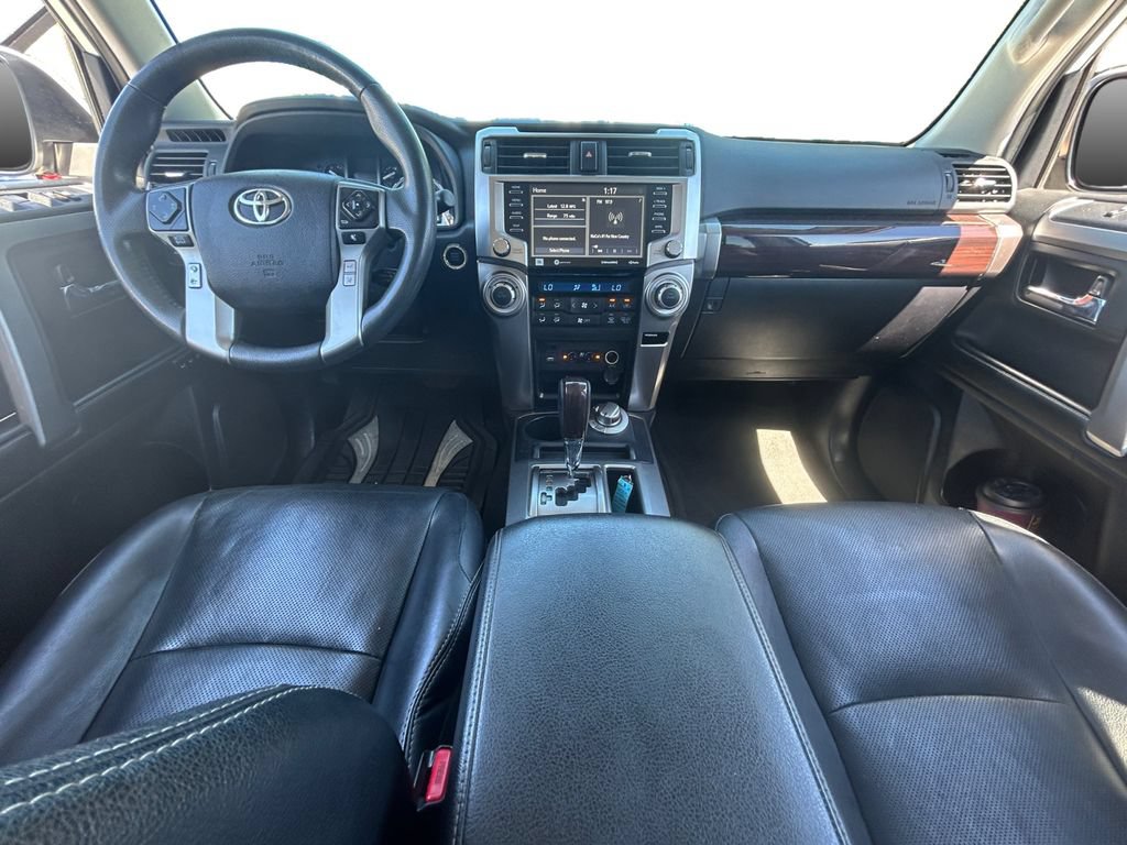 Used 2022 Toyota 4Runner Limited AWD/4WD image 10