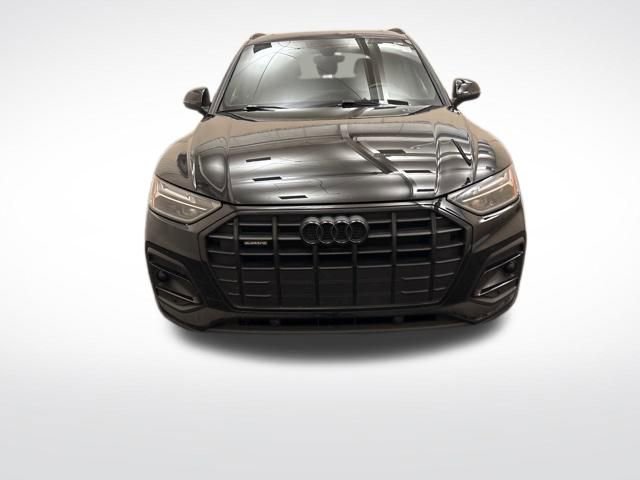 Used 2025 Audi Q5 2.0T Premium image 2