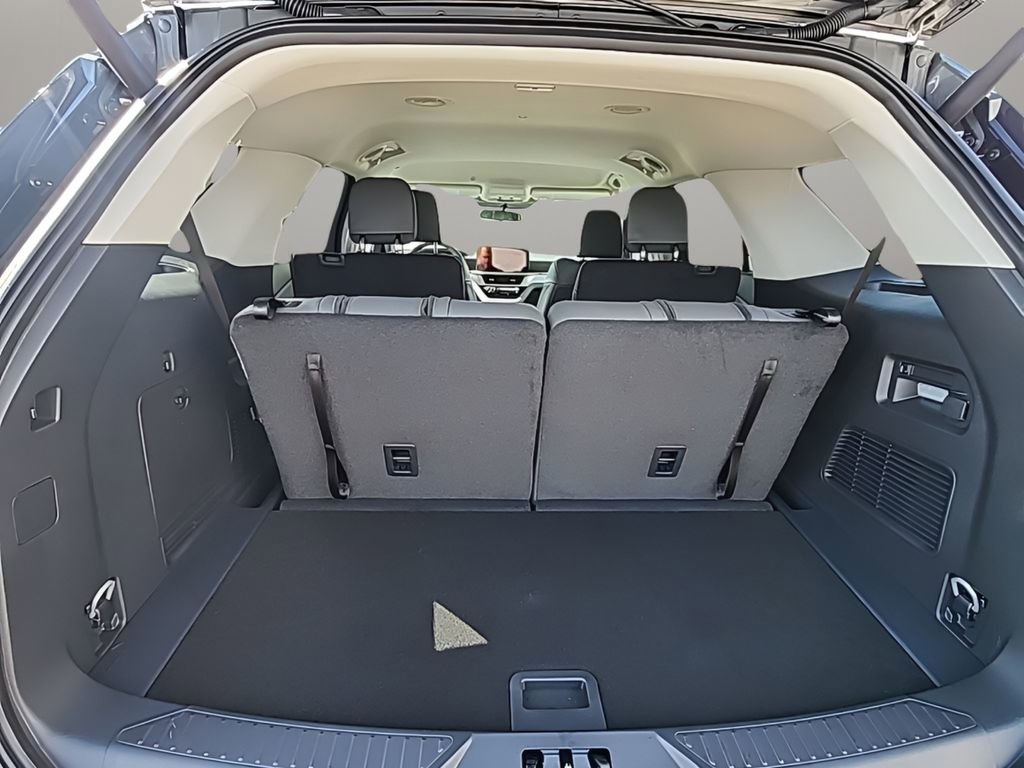 New 2026 Ford Explorer Active w/ Active Comfort Package image 10