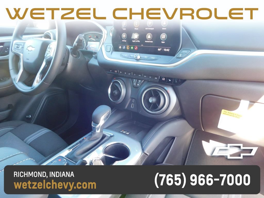 New 2026 Chevrolet Blazer LT w/ Convenience Package AWD/4WD image 18