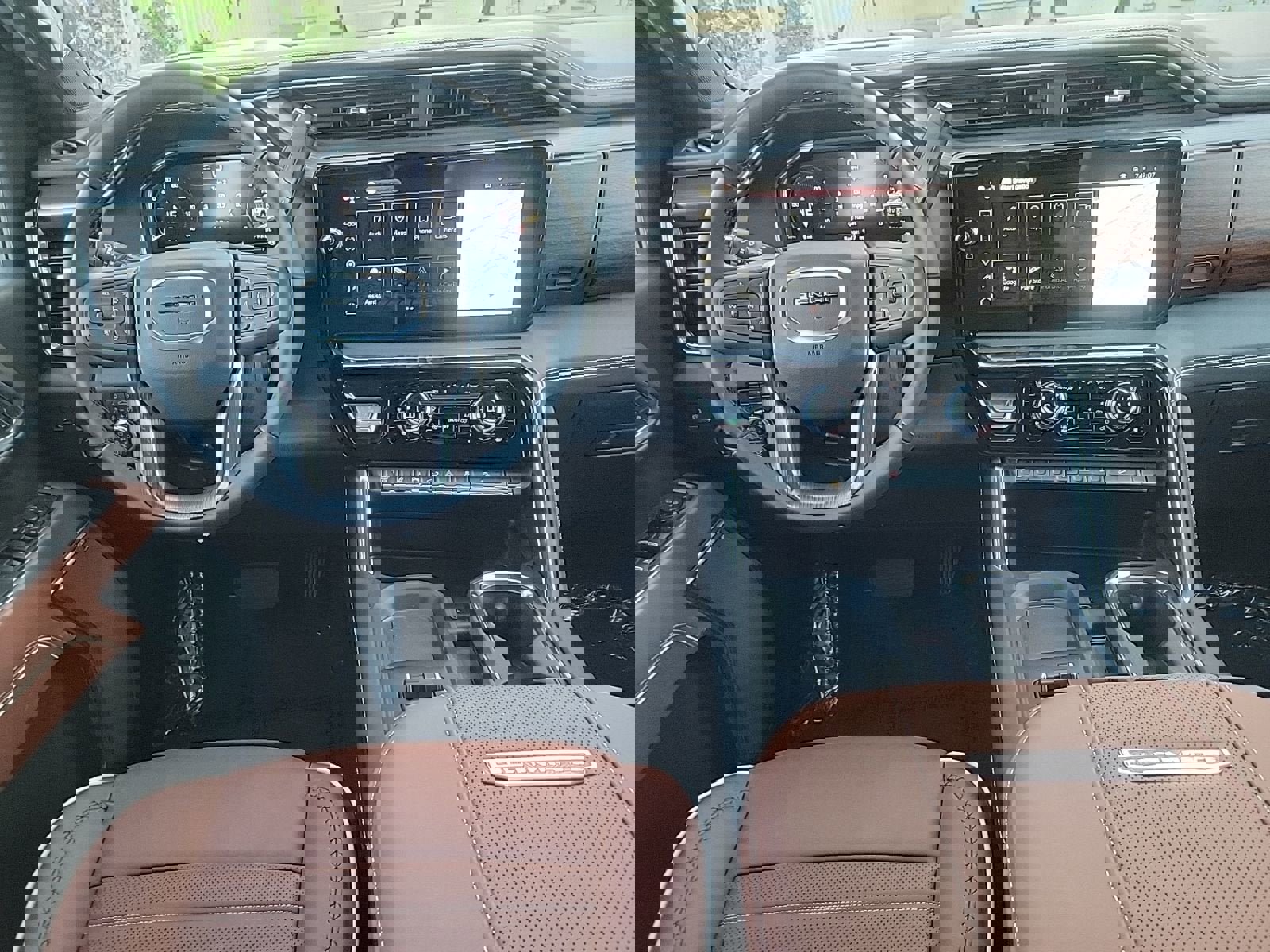 New 2026 GMC Sierra 2500 Denali Ultimate image 15