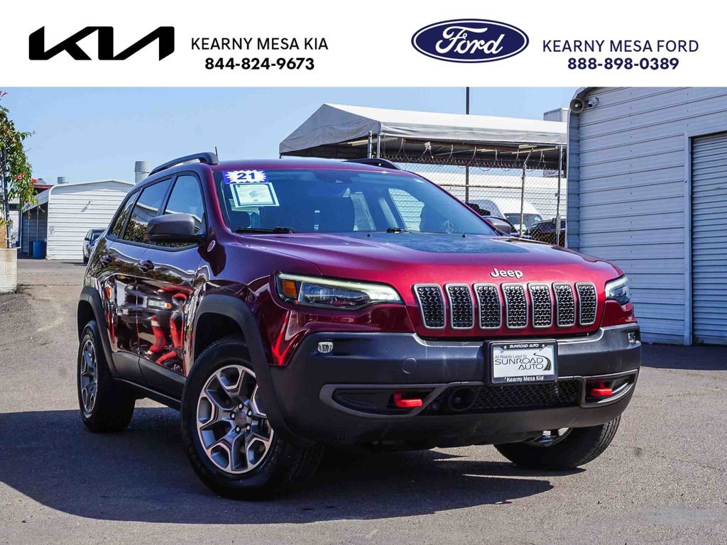 Used 2021 Jeep Cherokee Trailhawk image 1