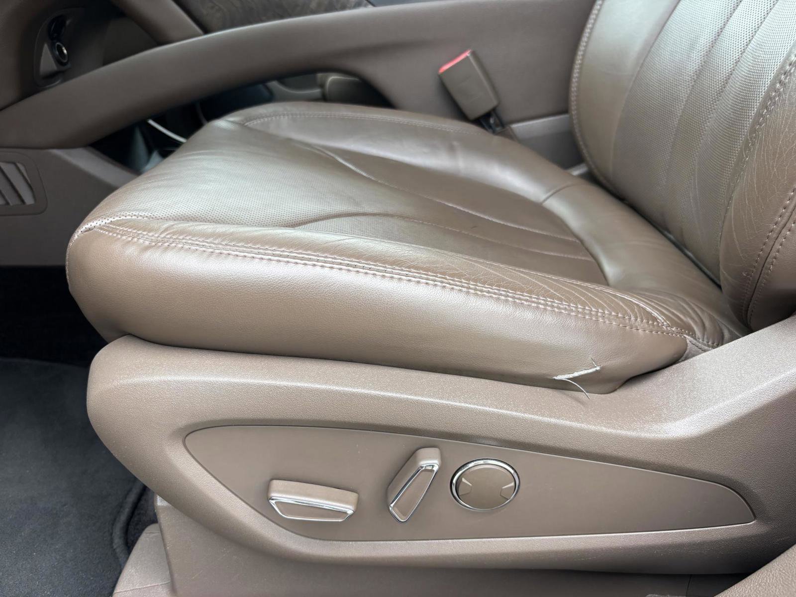 Used 2017 Lincoln MKX Reserve w/ Driver Assistance Package image 18