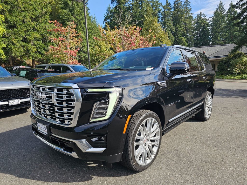 New 2027 GMC Yukon Denali w/ Denali Reserve Package AWD/4WD image 3