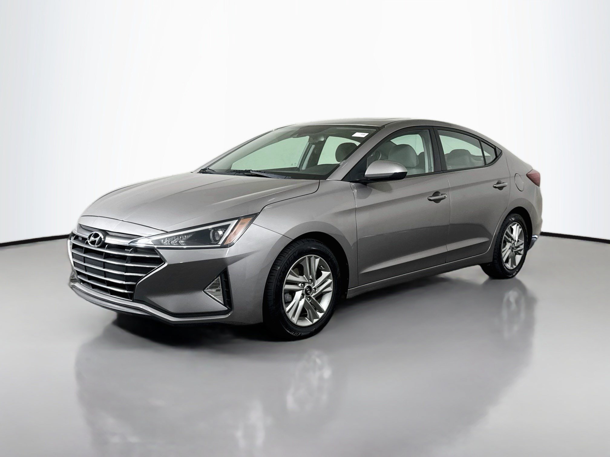 Used 2020 Hyundai Elantra Value Edition FWD image 4