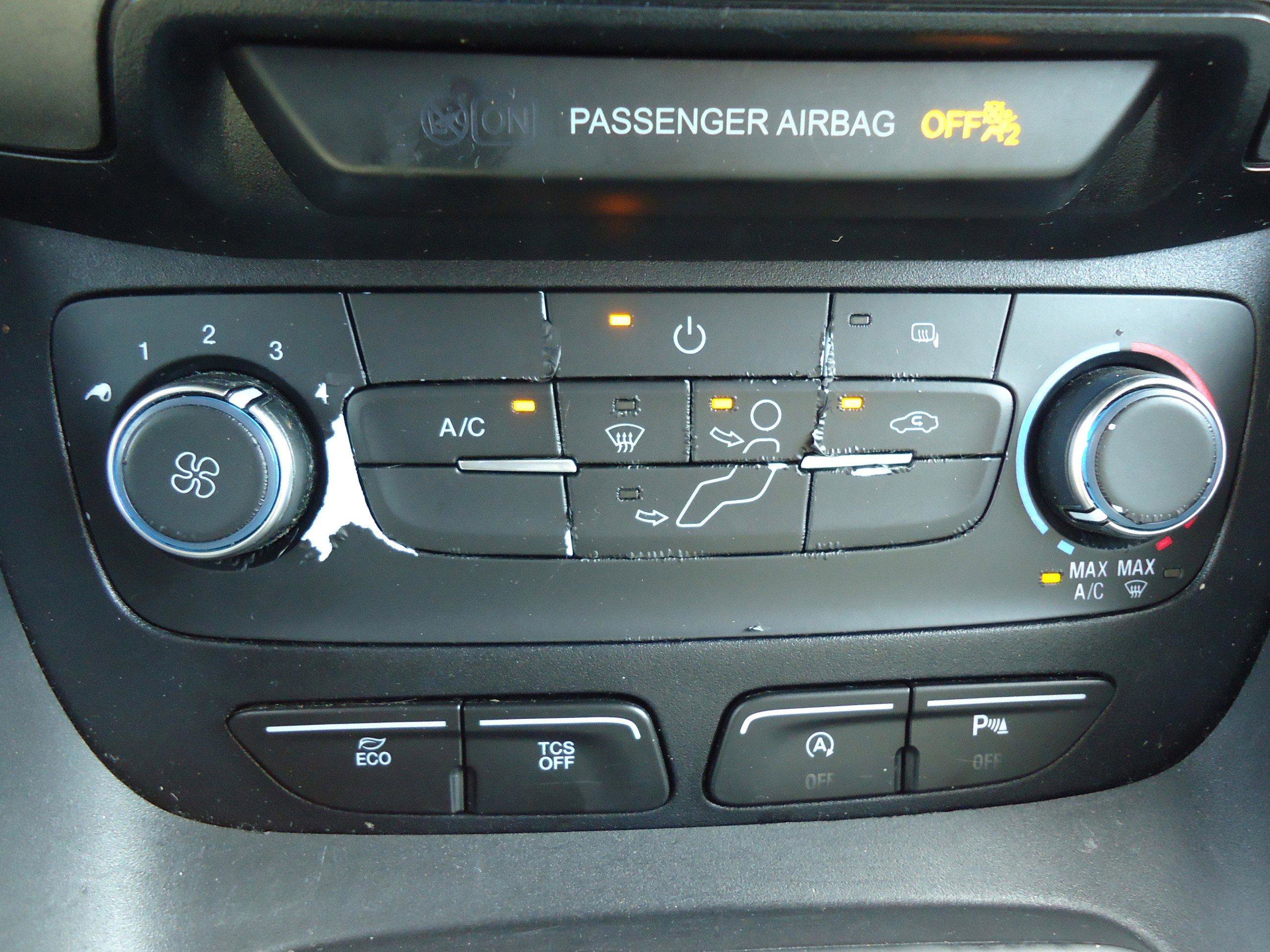 Used 2019 Ford Transit Connect XLT image 20