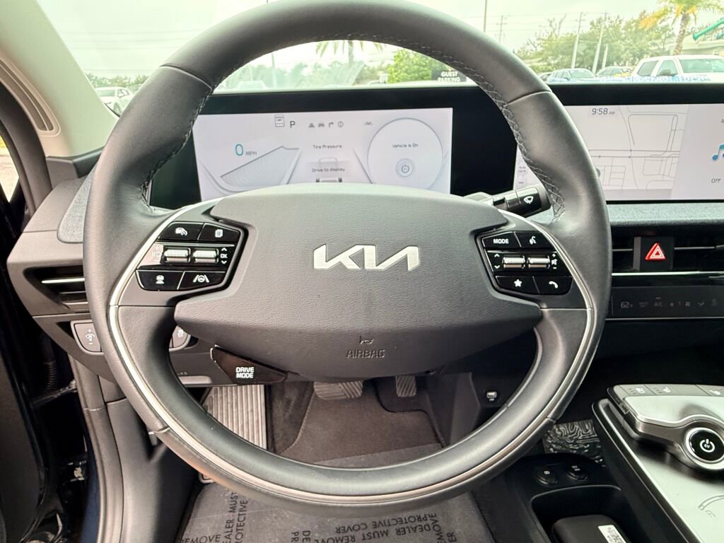 Used 2024 Kia EV6 Wind image 30