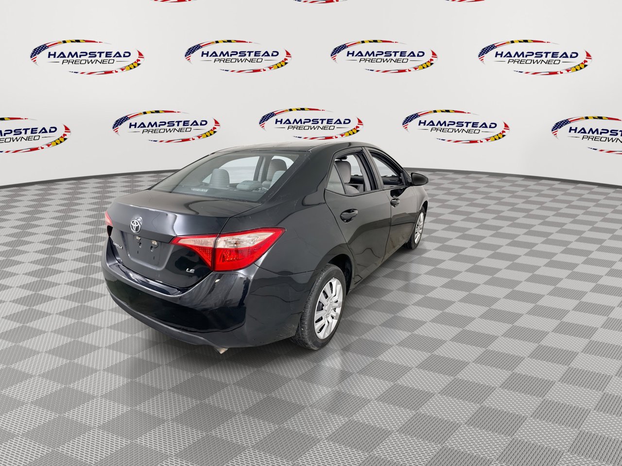 Used 2017 Toyota Corolla XLE image 8