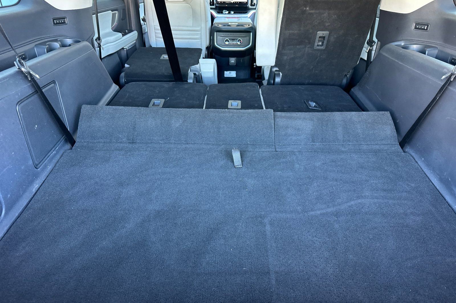 Certified 2025 Ford Expedition Max Platinum w/ Driver's Package image 14