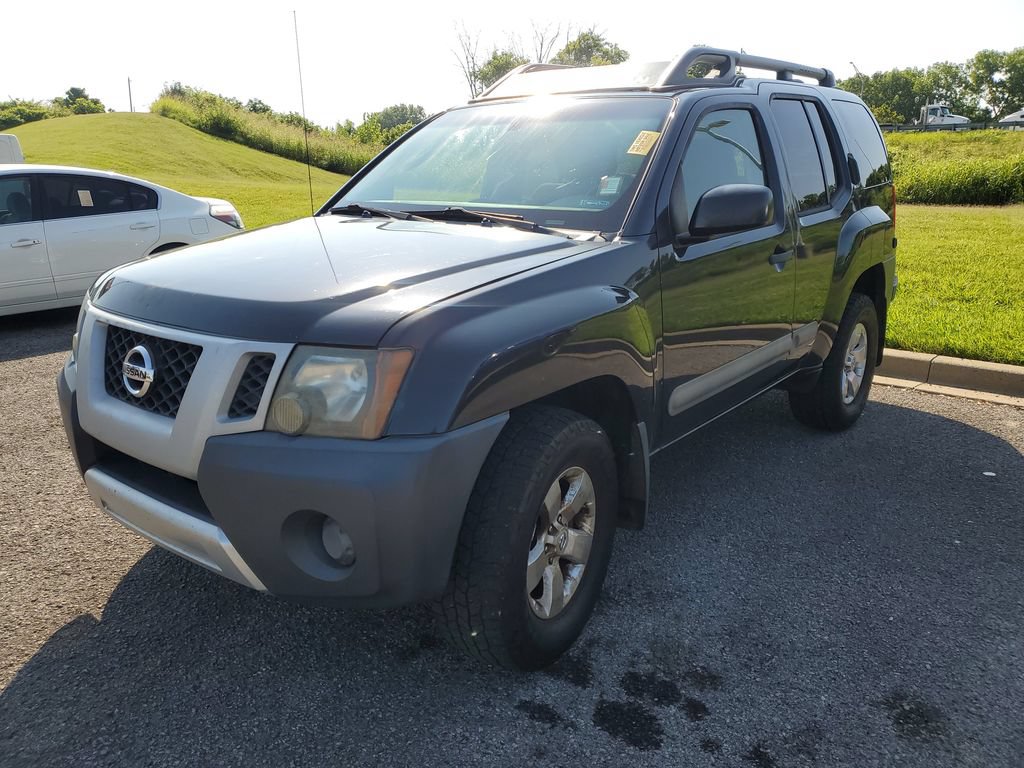 Used 2015 Nissan Xterra X RWD image 4
