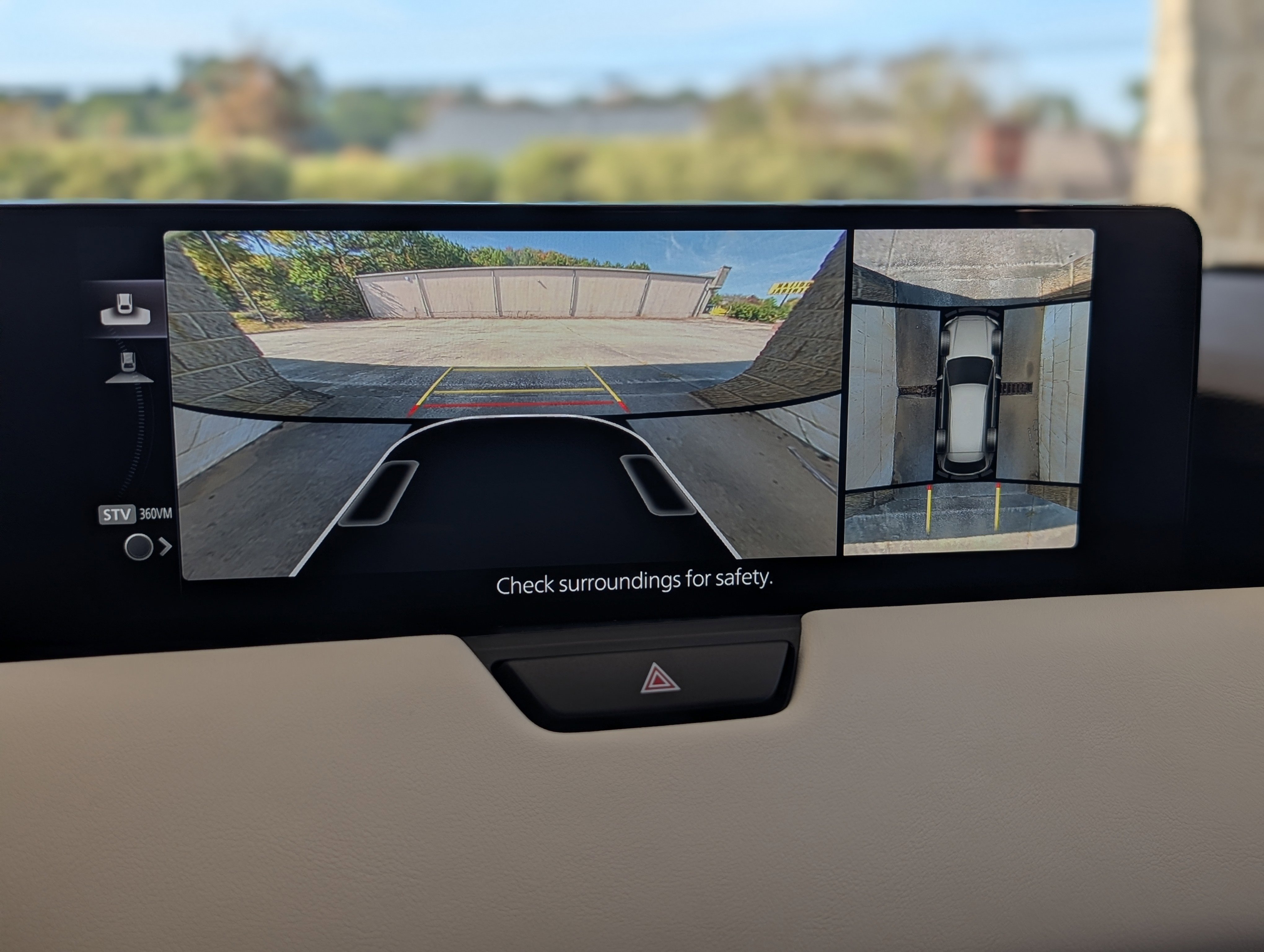 Used 2025 MAZDA CX-90 Plug-In Hybrid w/ Premium Plus image 28