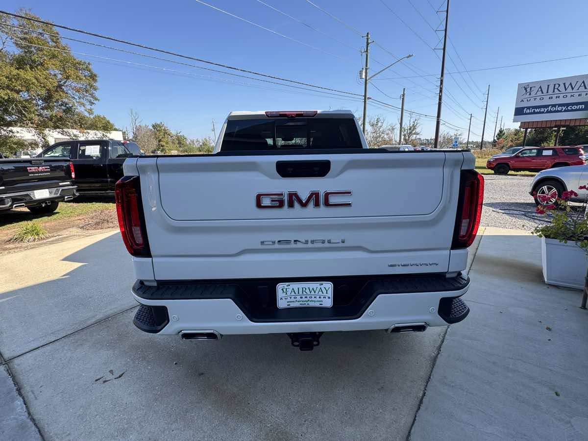Used 2024 GMC Sierra 1500 Denali w/ Denali Reserve Package image 6